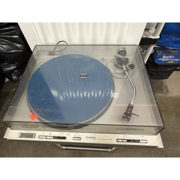 Technics SL-D303 Direct Drive Turntable Fully Function - Picture 6 of 6